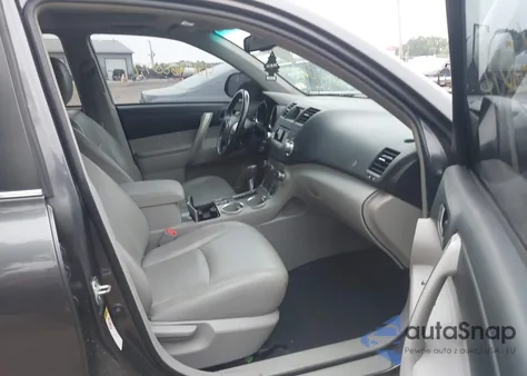 2012 Toyota Highlander Se V6 z USA, uszkodzony, nr VIN 5TDZK3EHXCS058958